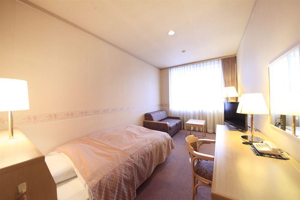 Sendai Akiu Spa Hotel Iwanumaya Bagian luar foto