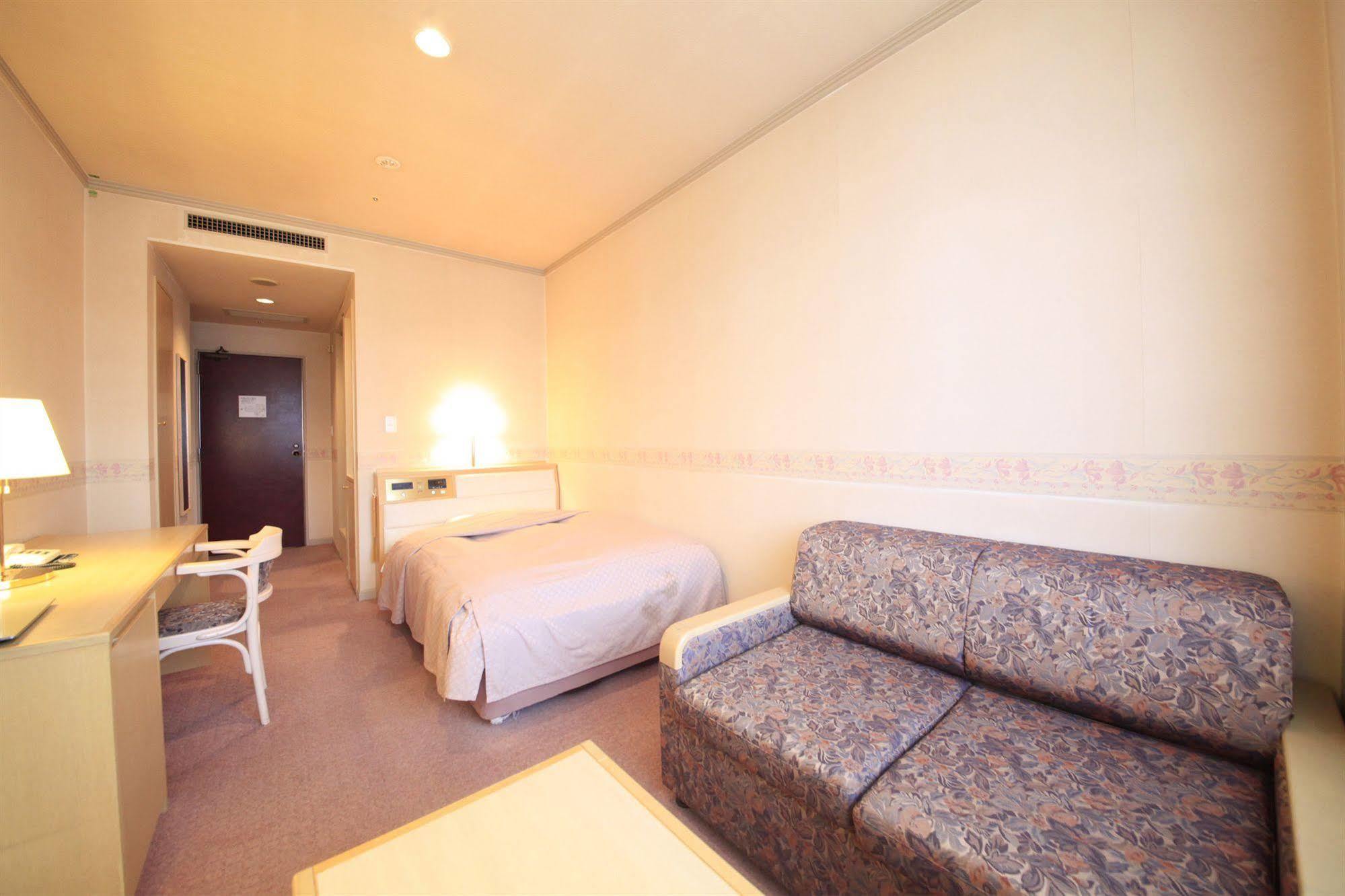 Sendai Akiu Spa Hotel Iwanumaya Bagian luar foto